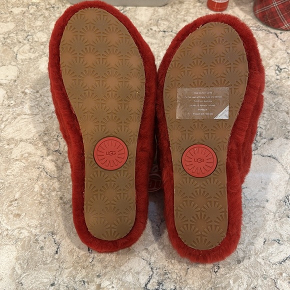 Ugg Fluff Yeah platform slide - Picture 4 of 6